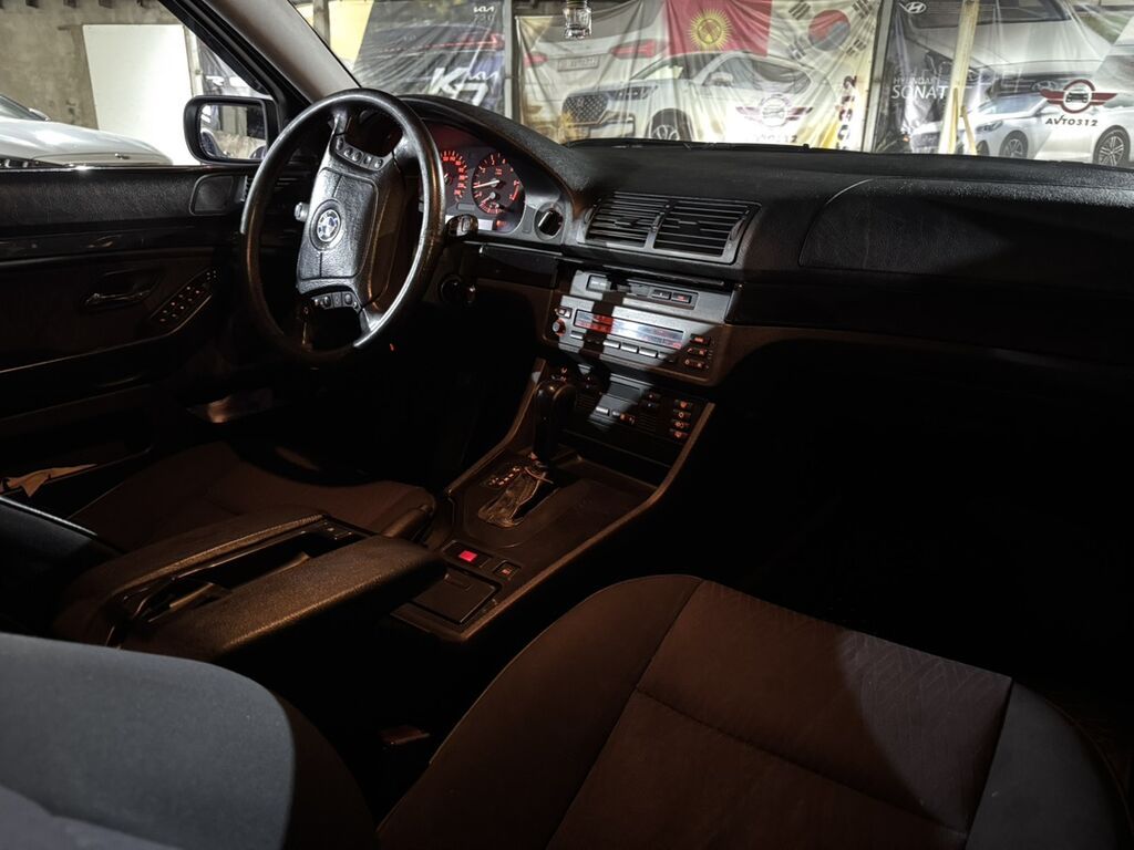 BMW 5 series: 2001 г., 2.5 л, Автомат, Бензин, Седан: фото 4