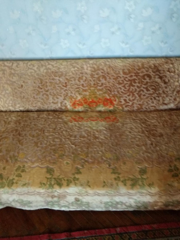 Постельное белье и принадлежности: Покрывало на диван.б.у на lalafo.az Покрывало на диван.б.у в Баку