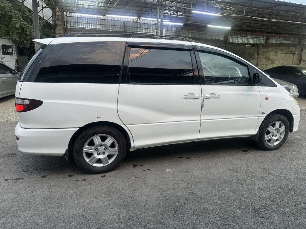 Toyota Estima: 2003 г., 2 л, Механика, Дизель, Минивэн: фото 8