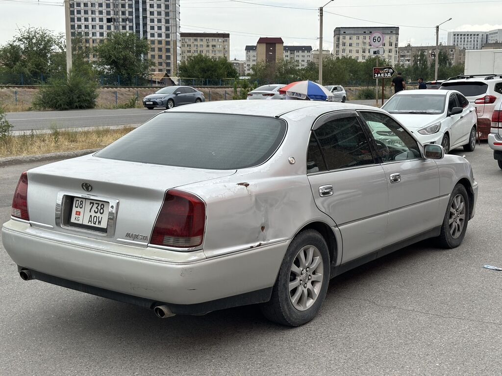 Toyota Crown Majesta: 2003 г., 3 л, Бензин, Седан: фото 3