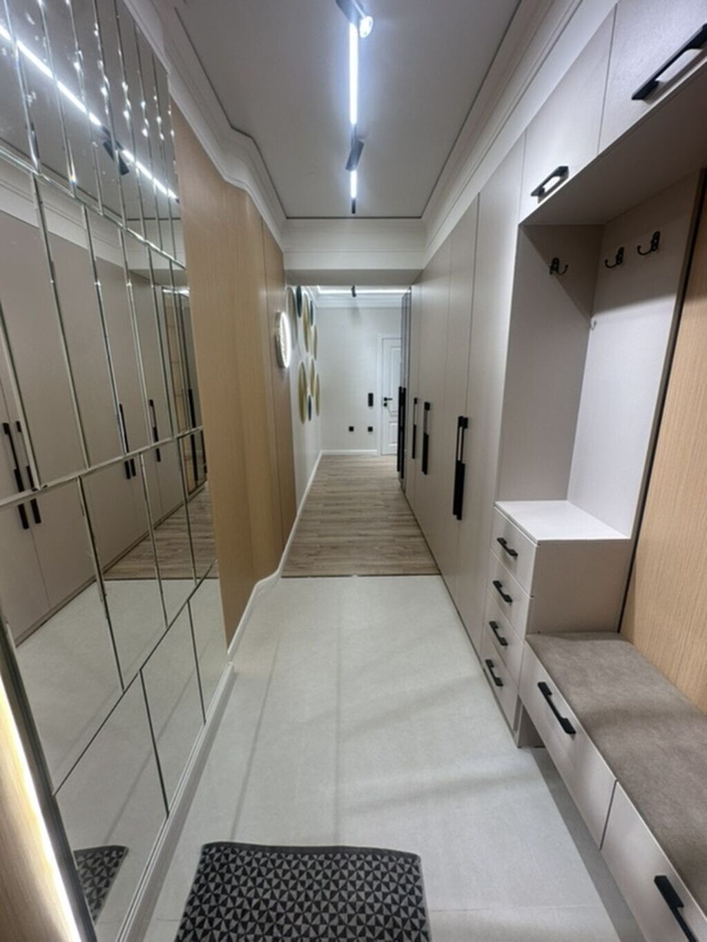 2 комнаты, 66 м², Таш-Рабат ТРЦ Элитка, 13 этаж, Дизайнерский ремонт: фото 2