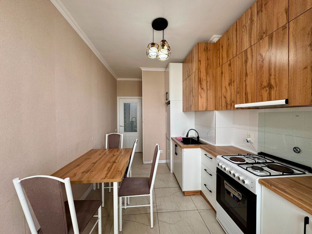 3 комнаты, 93 м², Юг-2 мкр Элитка, 15 этаж, Евроремонт: фото 8
