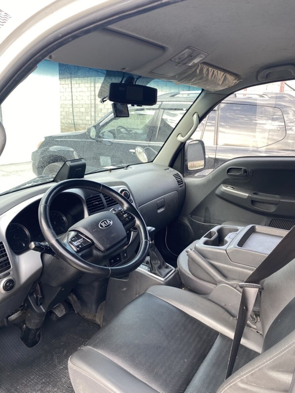 Продам Kia Bongo III, бортовой грузовик: фото 6