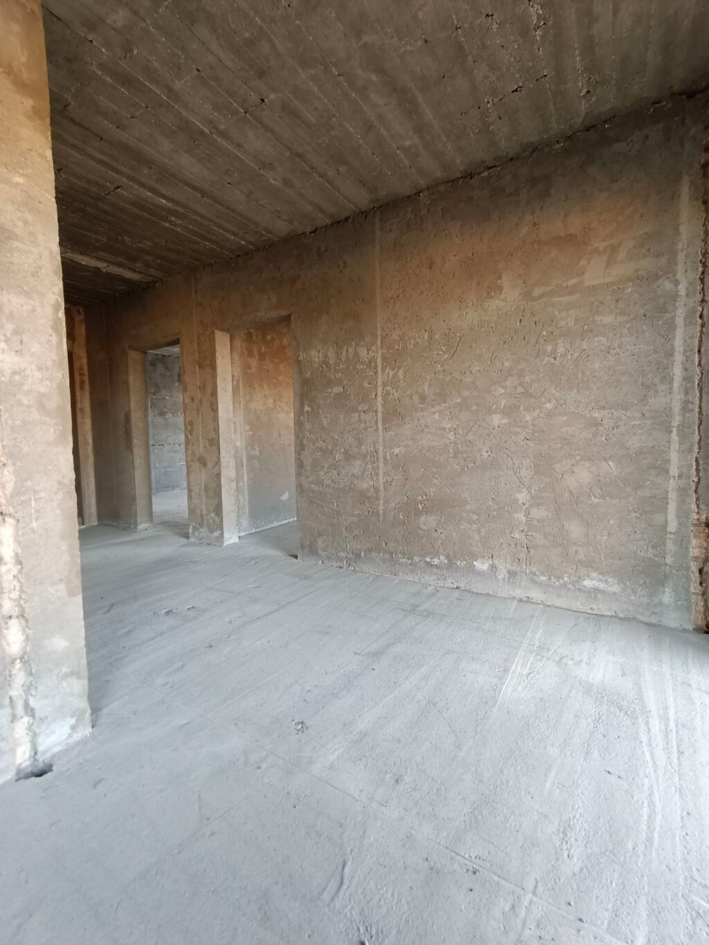 6 otaqlı, 300 kv. m, Kredit yoxdur, Təmirsiz