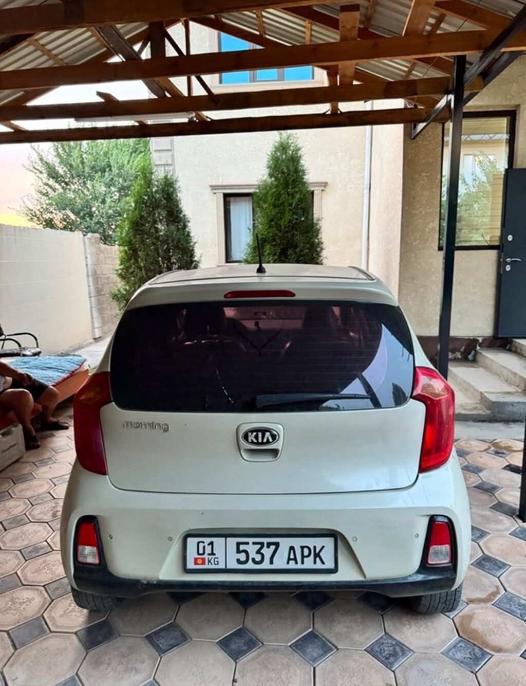 Kia Morning: 2016 г., 1 л, Автомат, Бензин, Хэтчбэк: фото 2