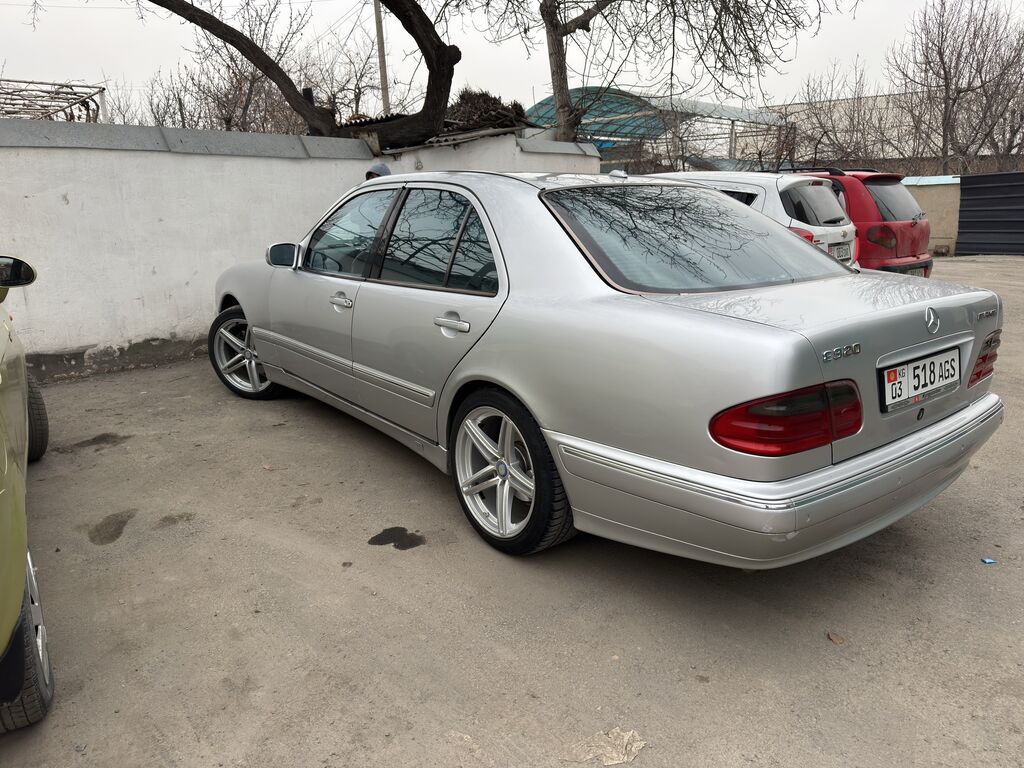 Mercedes-Benz E-Class: 1997 г., 3.2 л, Автомат, Бензин, Седан: фото 5