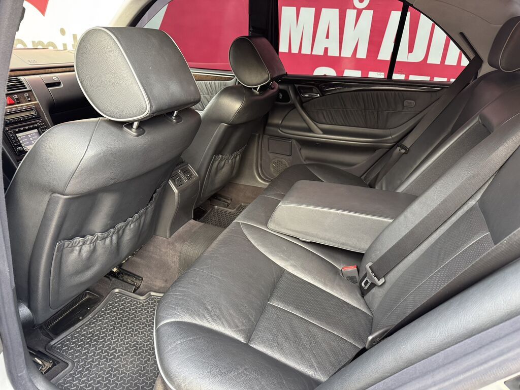 Mercedes-Benz E-Class: 1999 г., 3.2 л, Автомат, Бензин, Седан: фото 7