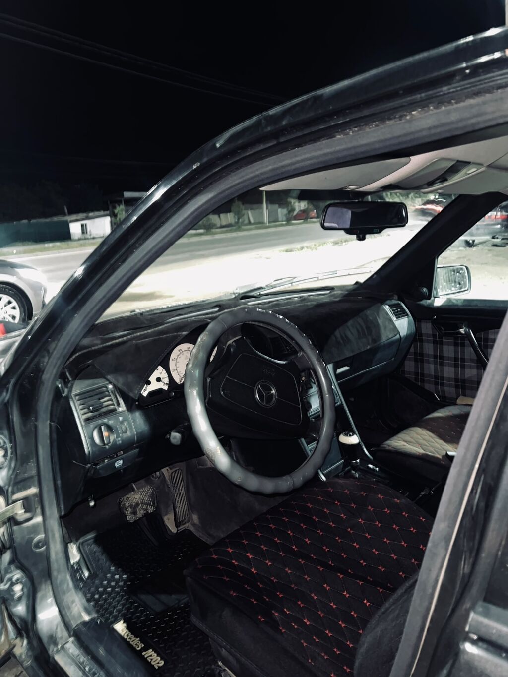 Mercedes-Benz C-Class: 1997 г., 2.3 л, Автомат, Седан: фото 6