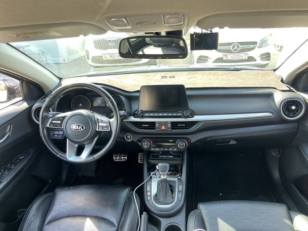 Kia Cerato: 2019 г., 1.6 л, Автомат, Бензин, Седан: фото 8
