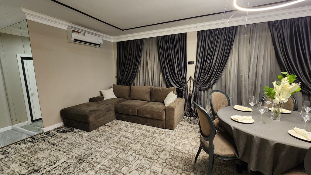 4 комнаты, 140 м², Индивидуалка, 6 этаж, Дизайнерский ремонт: фото 2