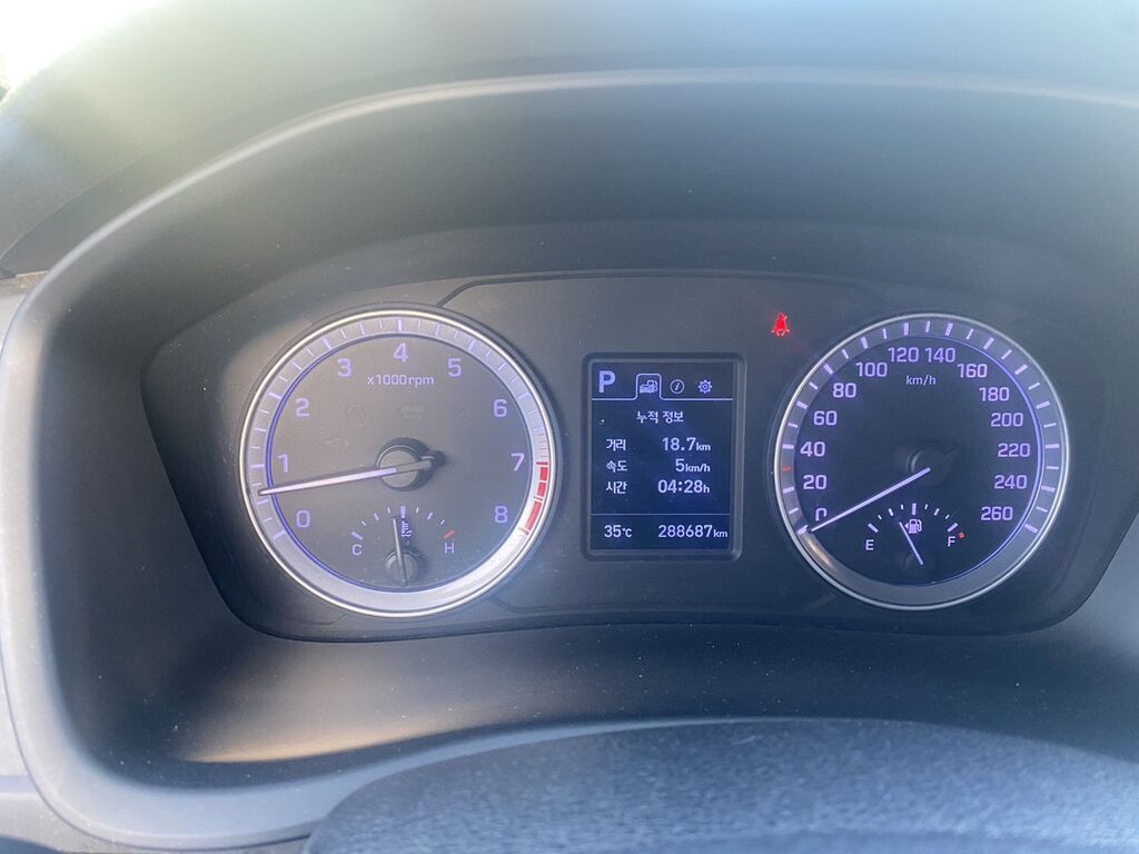Hyundai Sonata: 2020 г., 2 л, Автомат, Газ, Седан: фото 8