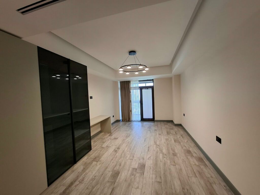2 otaqlı, Yeni tikili, 84 kv. m