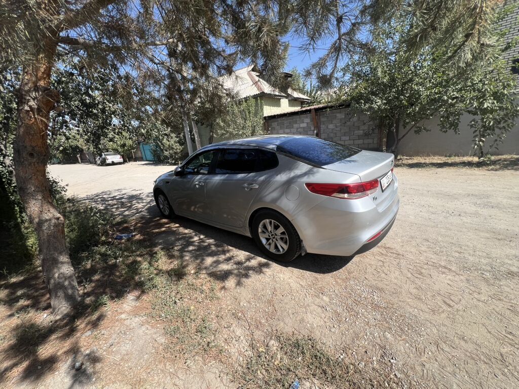 Kia K5: 2016 г., 2 л, Автомат, Газ, Седан: фото 3