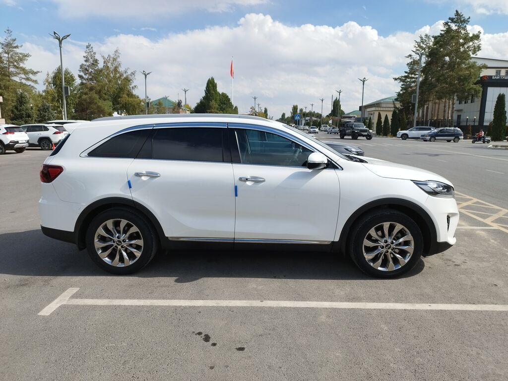 Kia Sorento: 2019 г., 0.2 л, Автомат, Дизель, Кроссовер: фото 4
