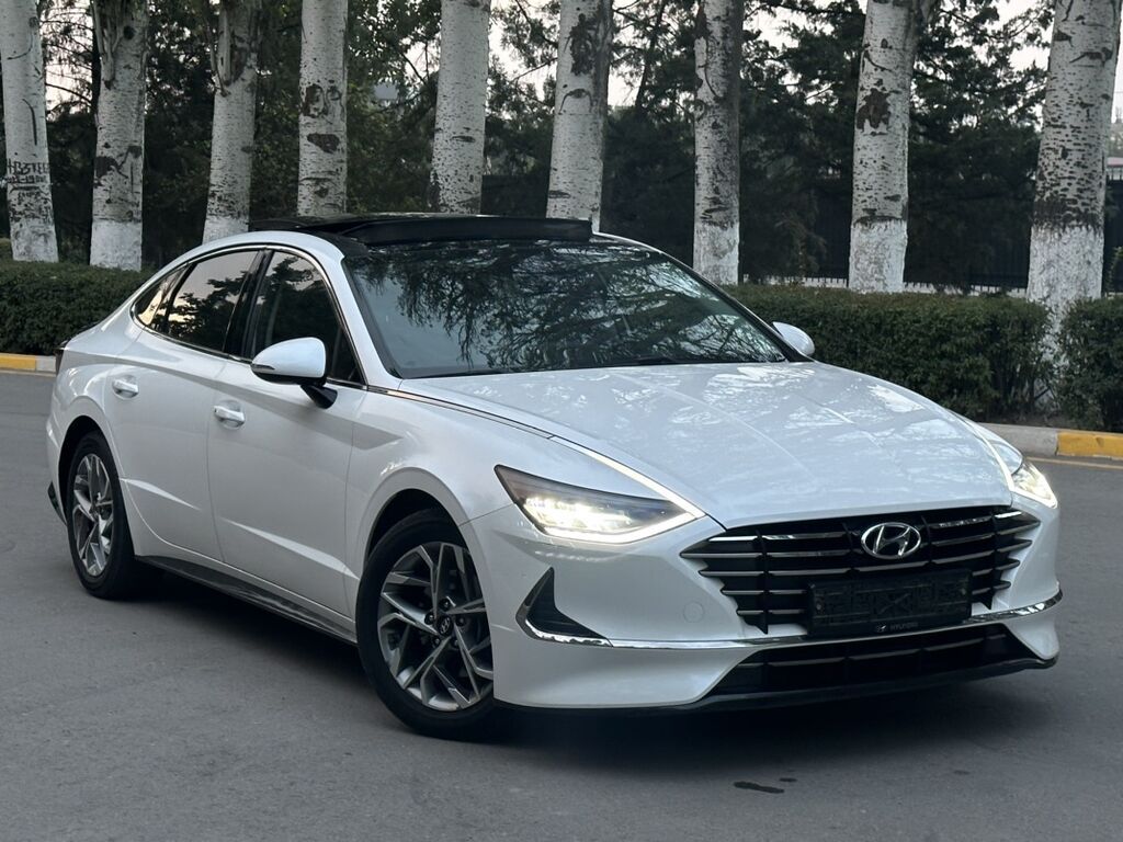 Hyundai Sonata: 2019 г., 2 л, Автомат, Газ, Седан: фото 3