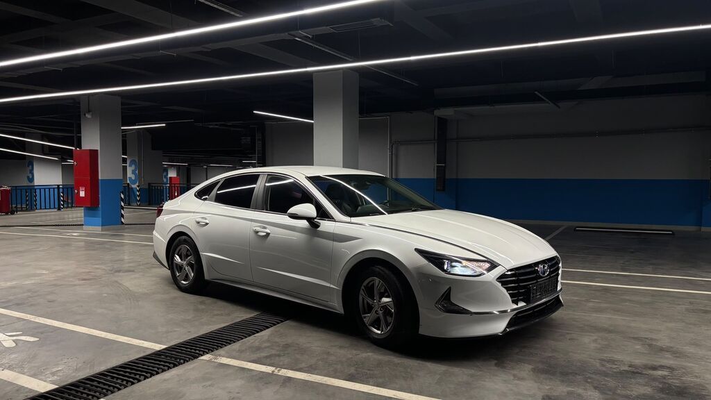 Hyundai Sonata: 2019 г., 2 л, Автомат, Бензин, Седан: фото 3