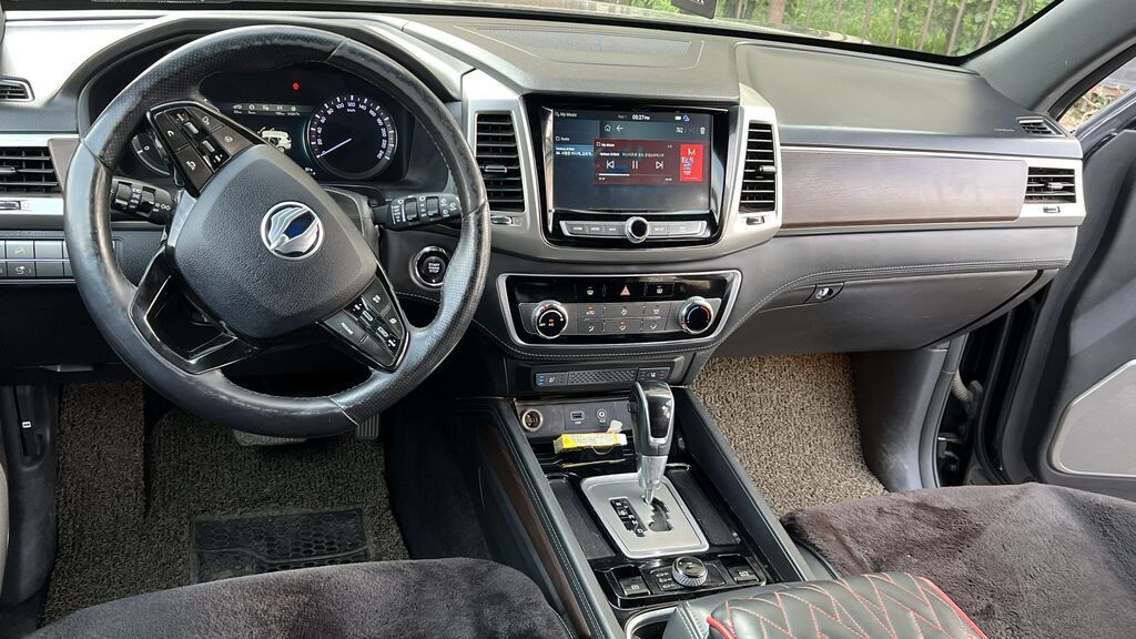 Ssangyong Rexton: 2018 г., 2.2 л, Автомат, Дизель, Внедорожник: фото 8