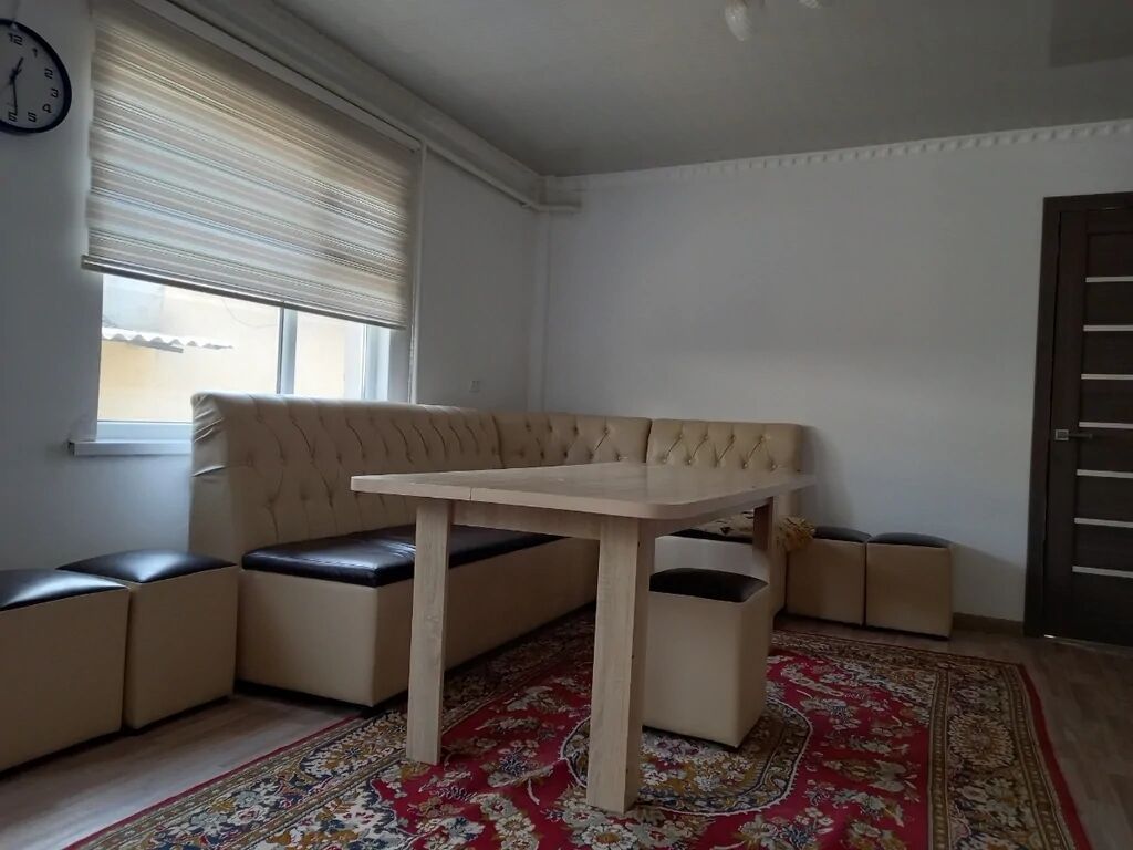 Продам дом с магазином в районе Кызыл-Аскер: фото 8