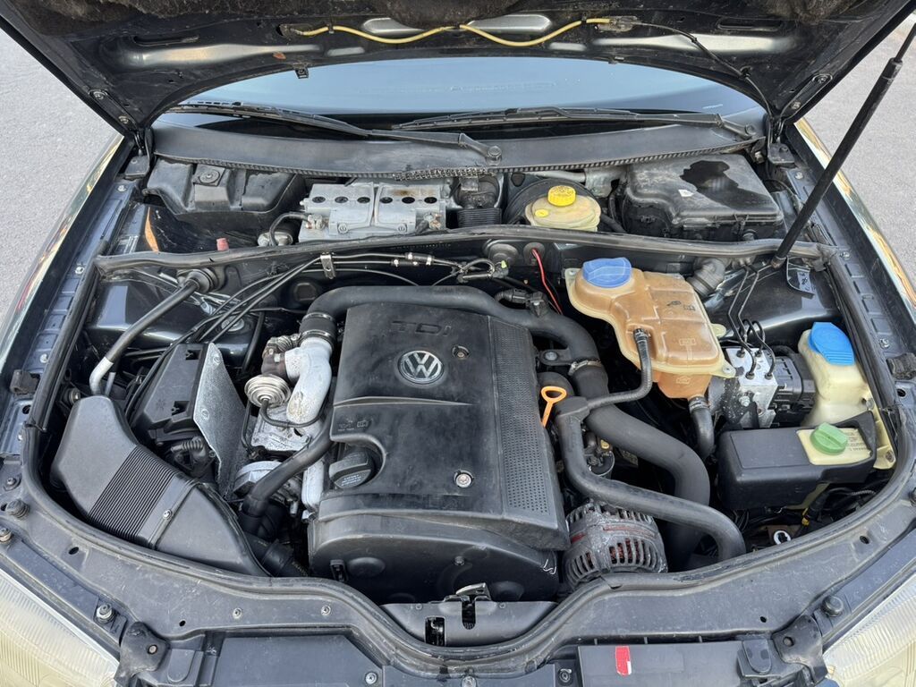 Volkswagen Passat: 2000 г., 1.9 л, Механика, Дизель, Седан: фото 6