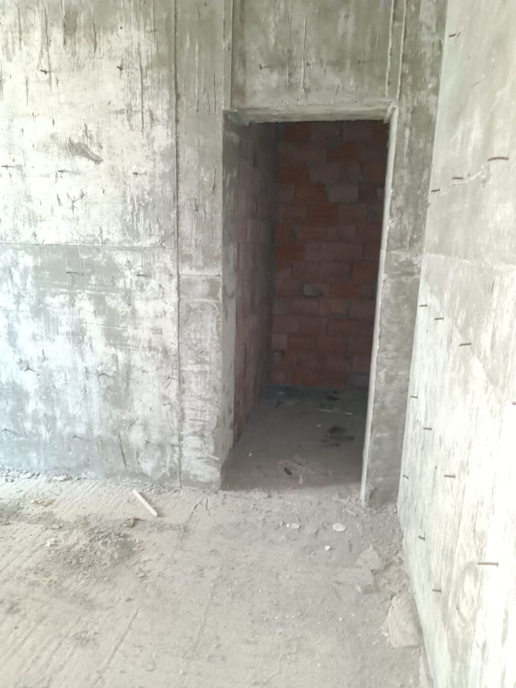 4 otaqlı, Yeni tikili, m. 20 Yanvar, 186 kv. m