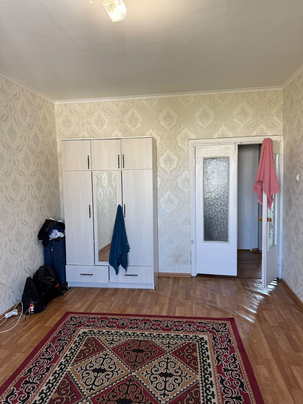 2 комнаты, 48 м², 105 серия, 5 этаж, Старый ремонт: фото 2
