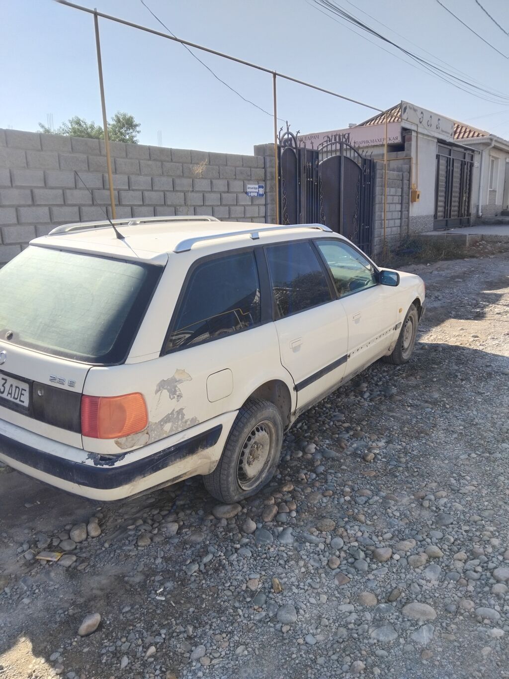 Audi 100: 1994 г., 2.6 л, Механика, Бензин, Универсал: фото 2