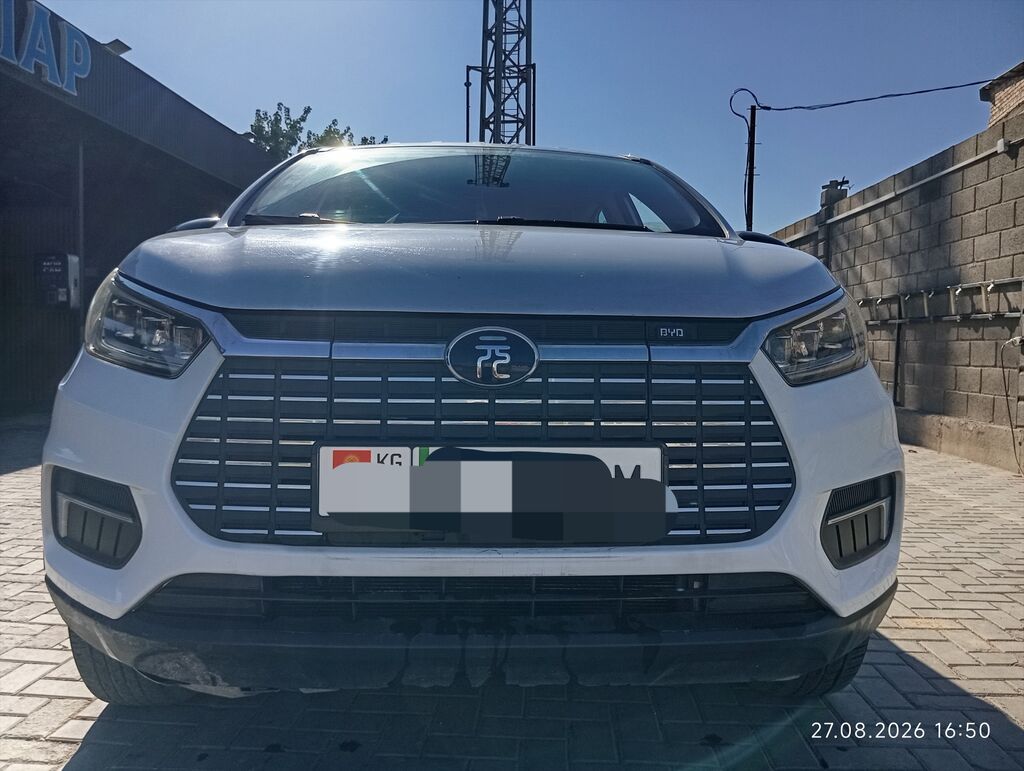 BYD Yuan Pro: 2020 г., 2 л, Автомат, Электромобиль, Кроссовер: фото 3