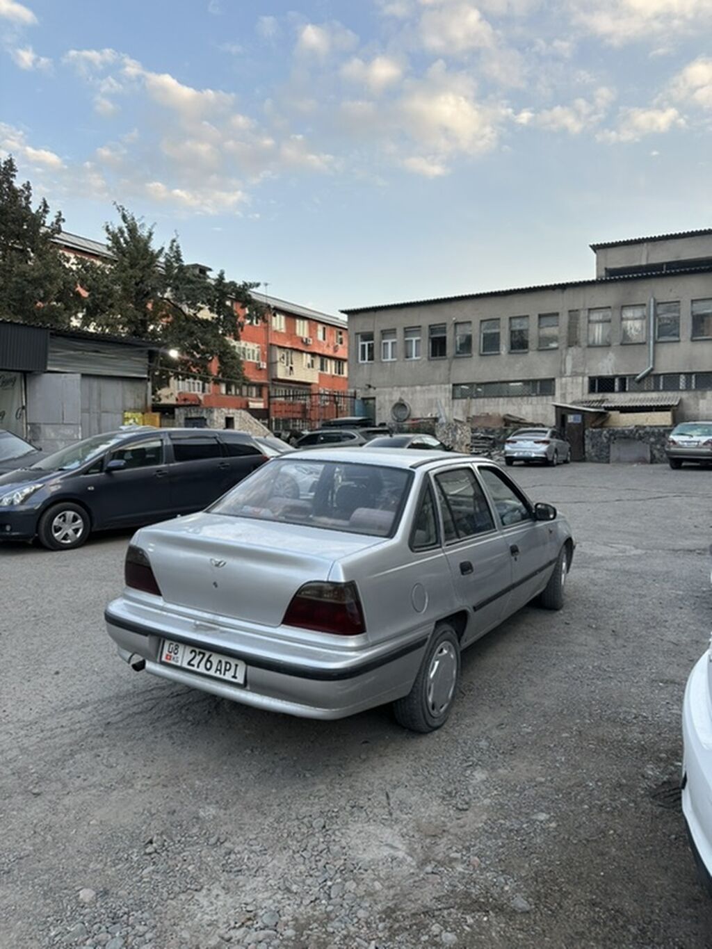 Daewoo Nexia: 2003 г., Седан: фото 1