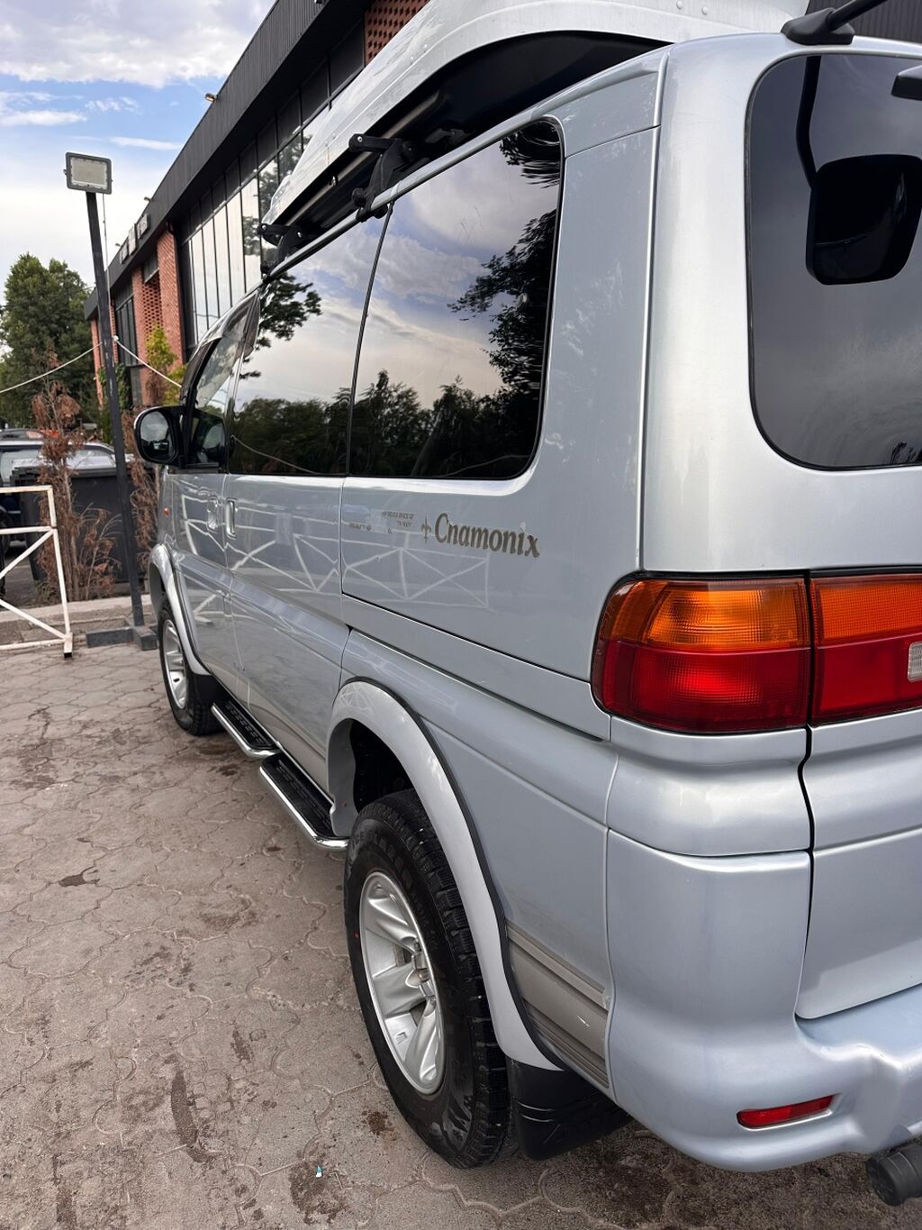 Mitsubishi Space Gear: 2002 г., 3 л, Автомат, Бензин, Минивэн: фото 4