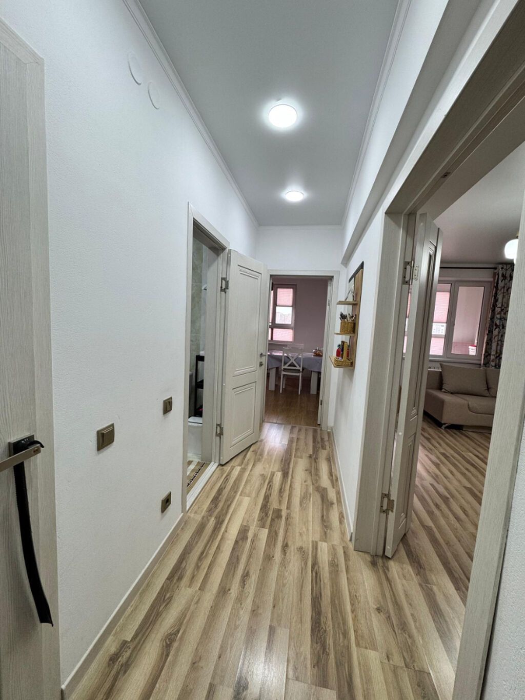 1 комната, 42 м², АЮ Гранд Элитка, 5 этаж, Евроремонт: фото 4