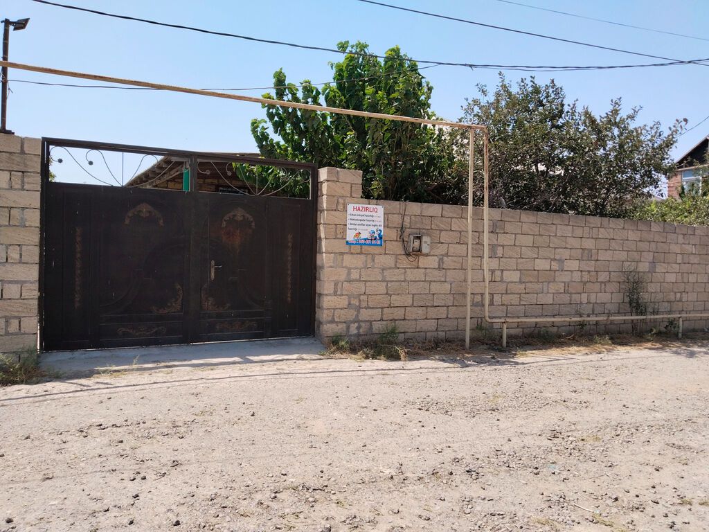 3 otaqlı, 120 kv. m, Kredit yoxdur, Orta təmir