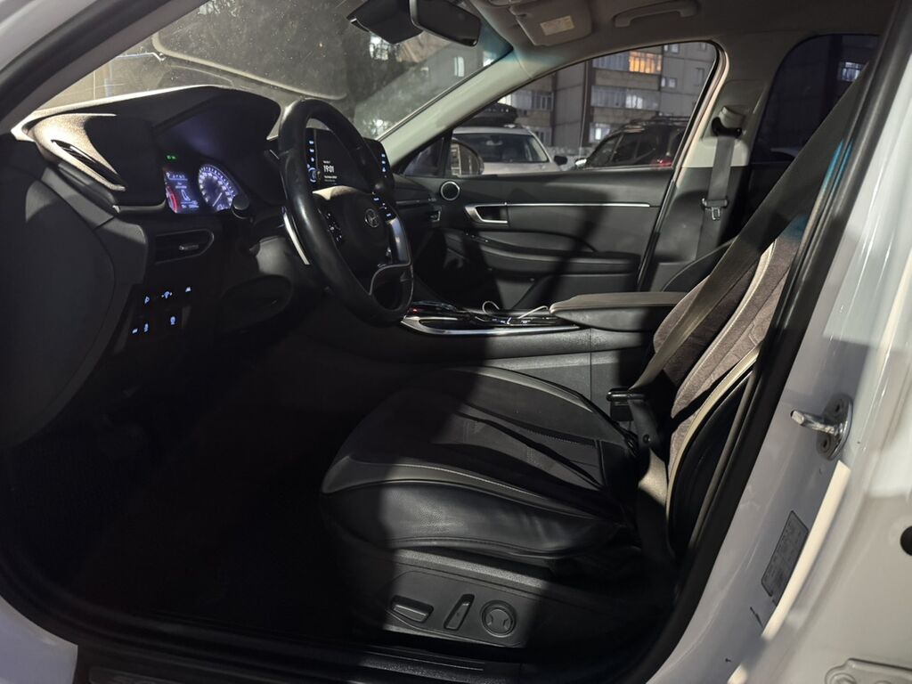 Hyundai Sonata: 2020 г., 2 л, Автомат, Газ, Седан: фото 6