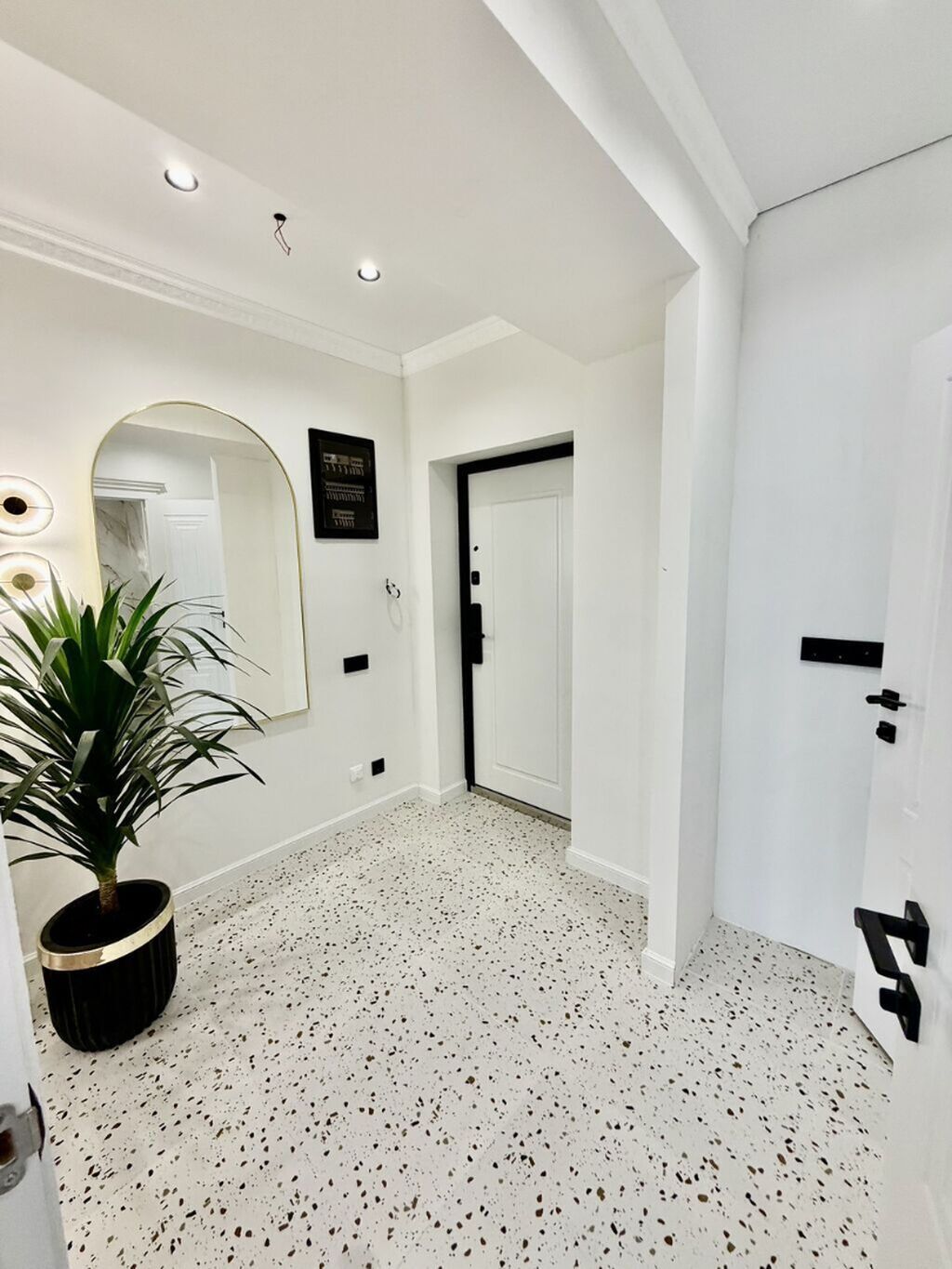 2 комнаты, 46 м², Тунгуч мкр Элитка, 8 этаж, Дизайнерский ремонт: фото 5