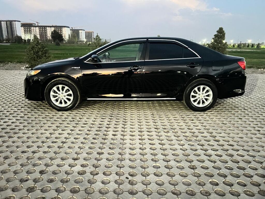 Toyota Camry: 2014 г., 2.5 л, Автомат, Гибрид, Седан: фото 3
