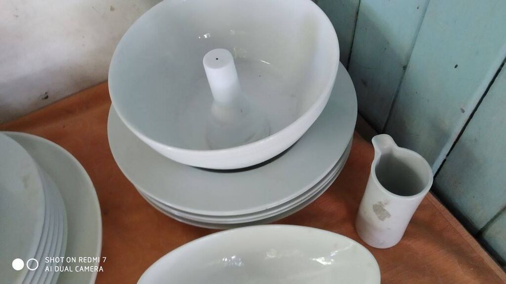 Продам столовый набор фарфоровый цвет белый брэнд Lubiana. В наборе: фото 6