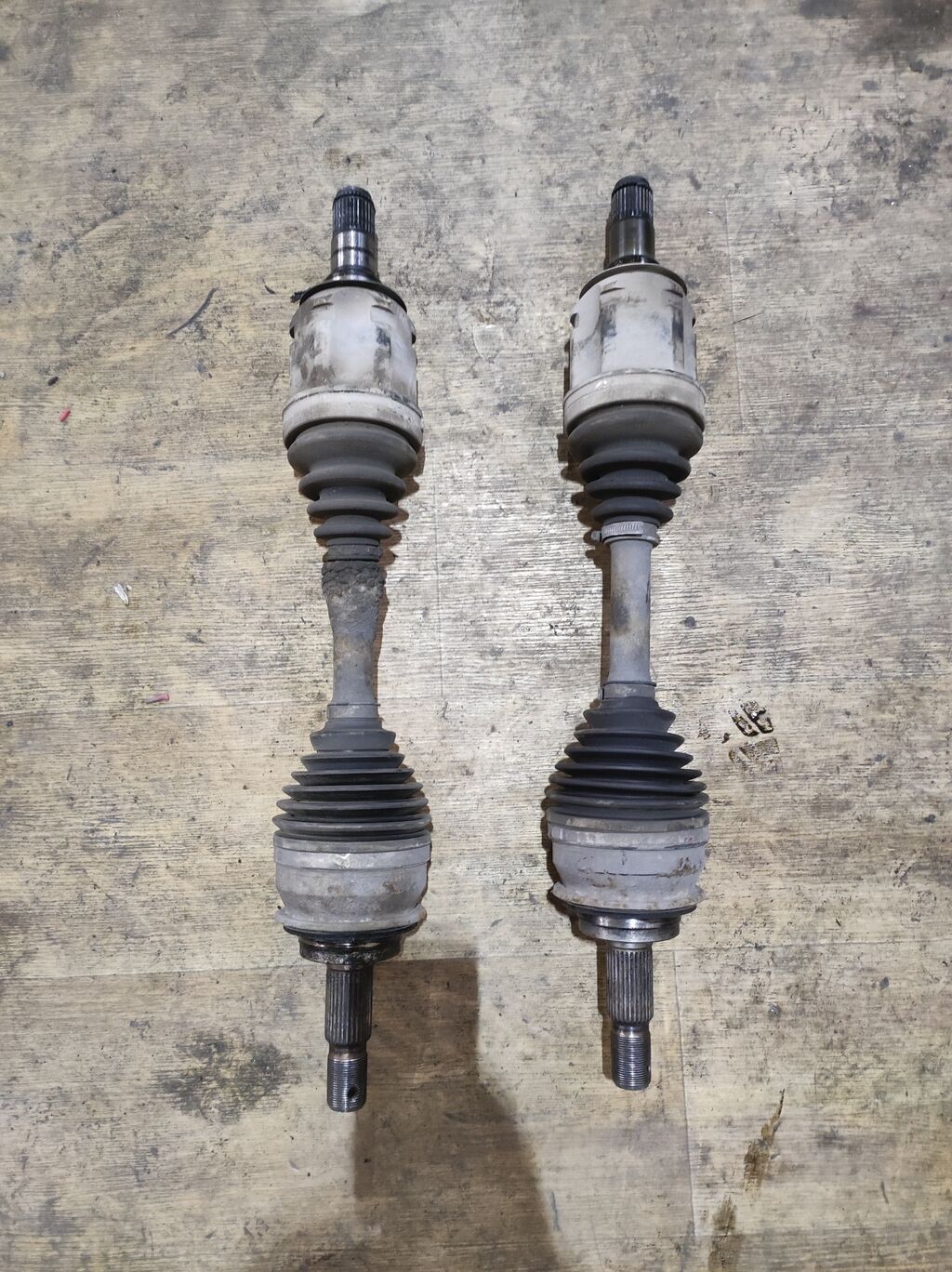 Продаю передние гранаты от Тойота прадо: Договорная Гранаты | Бишкек ...