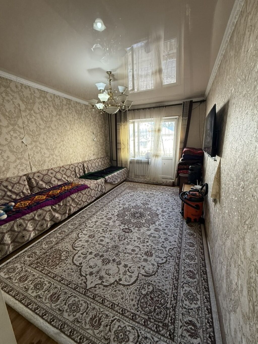2 комнаты, 70 м², 106 серия, 1 этаж, Косметический ремонт: фото 1