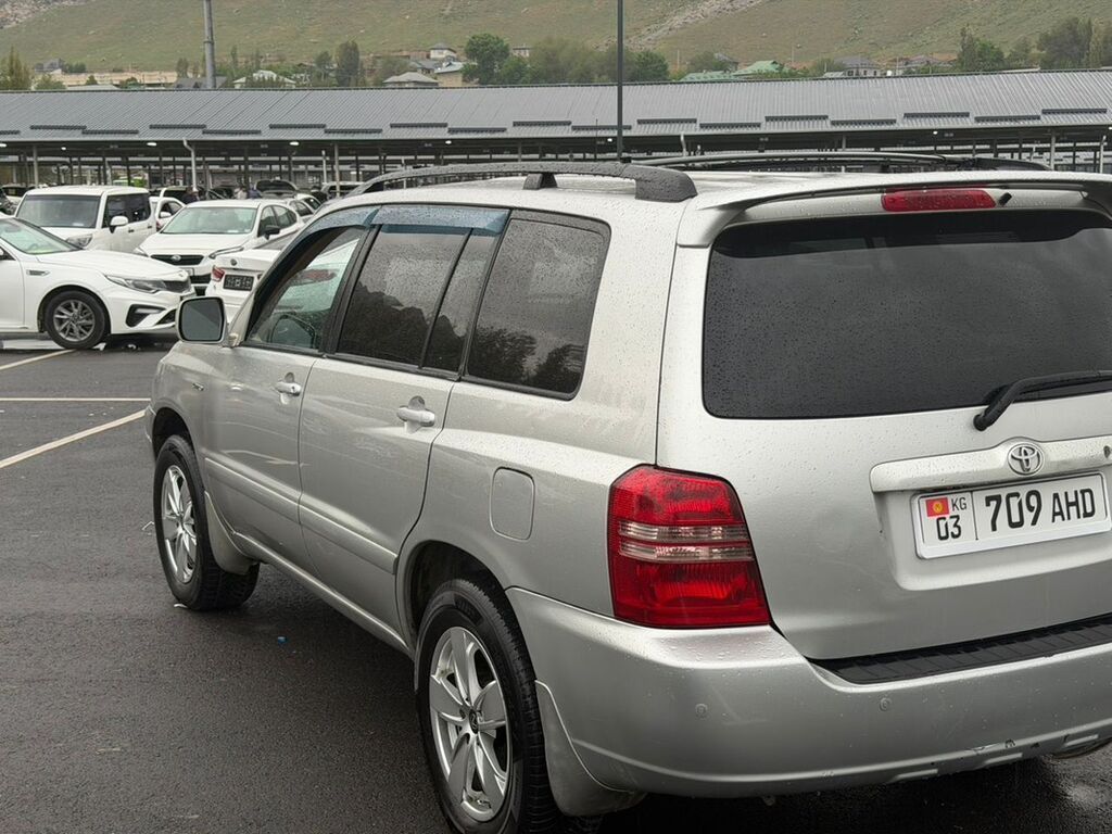 Toyota Highlander: 2001 г., 3 л, Автомат, Газ, Кроссовер: фото 4