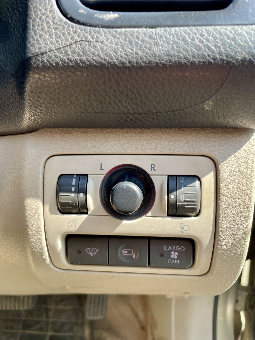 Subaru Outback: 2005 г., 3 л, Автомат, Бензин, Универсал: фото 7