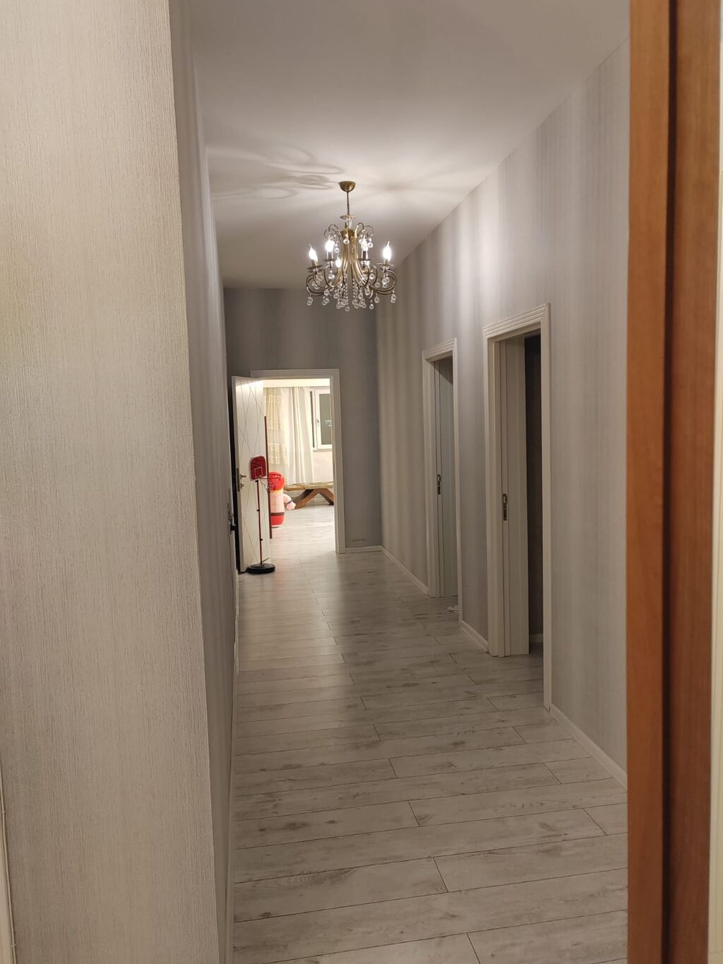 3 otaqlı, Yeni tikili, 117 kv. m