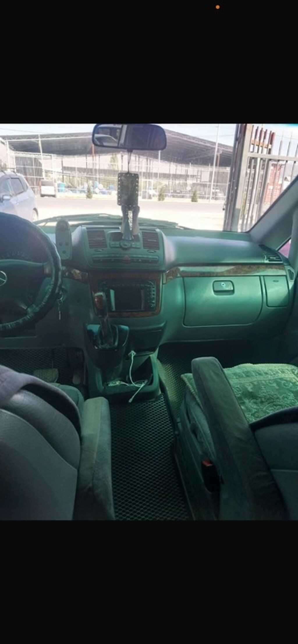Mercedes-Benz Viano: 2005 г., 2.2 л, Автомат, Дизель, Минивэн: фото 6