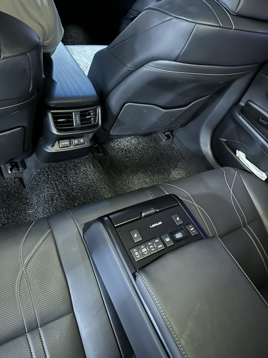 Lexus ES: 2019 г., 2.5 л, Вариатор, Бензин, Седан: фото 7