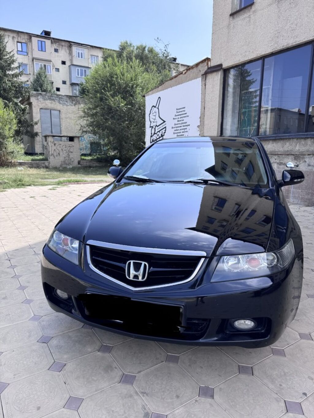 Honda Accord: 2004 г., 2 л, Механика, Бензин, Седан: фото 5