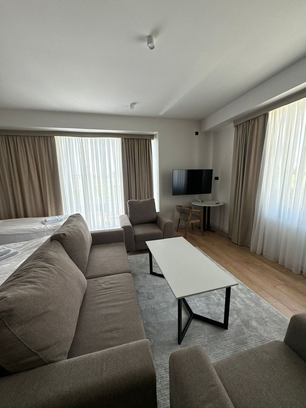 1 комната, 47 м², Элитка, 3 этаж, Дизайнерский ремонт: фото 3
