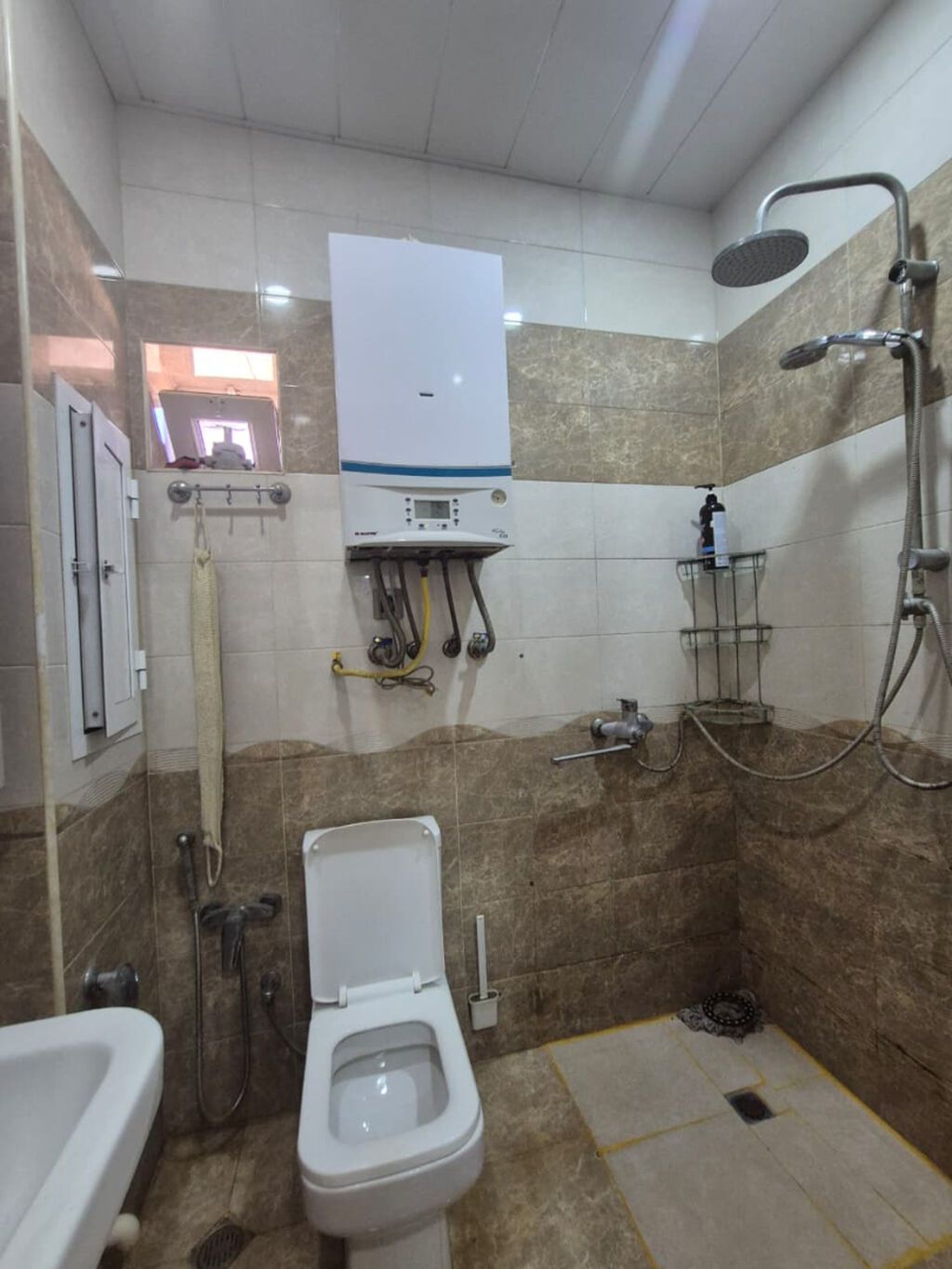 Bülbülə qəs. 3 otaqlı, 75 kv. m, Kredit var, Yeni təmirli