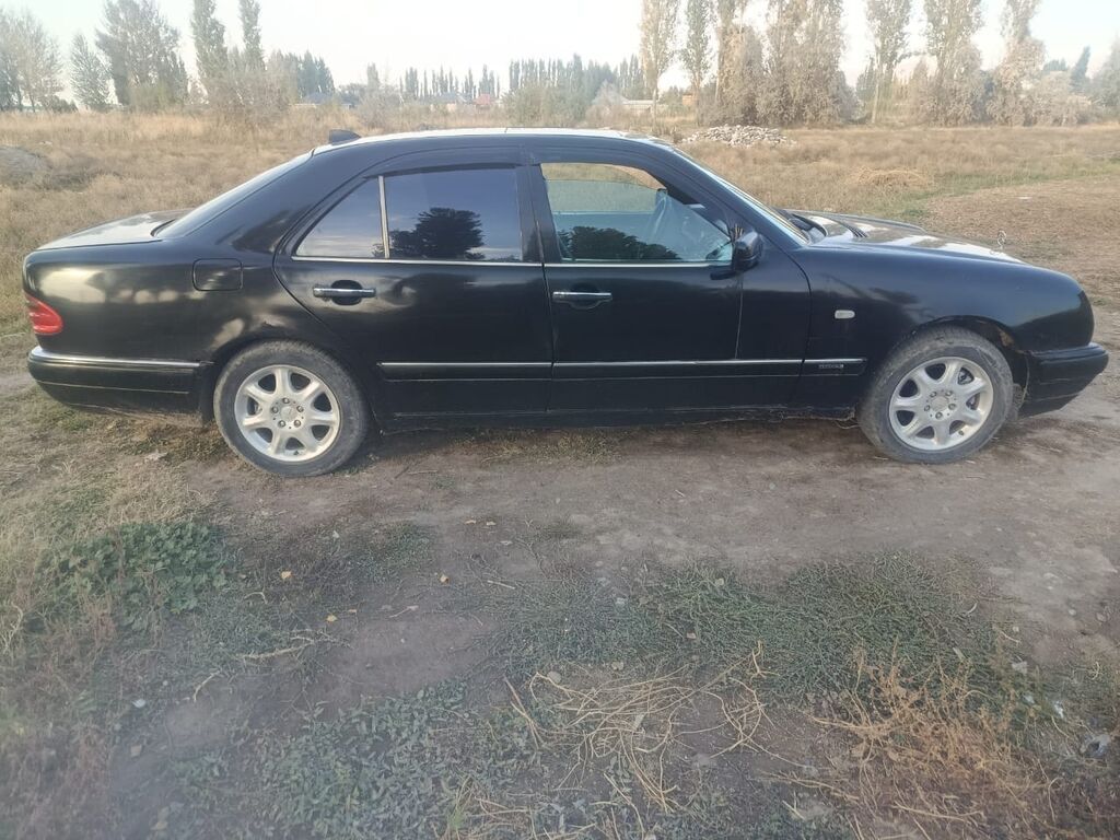 Mercedes-Benz E-Class: 1998 г., 3.2 л, Автомат, Бензин, Седан: фото 1