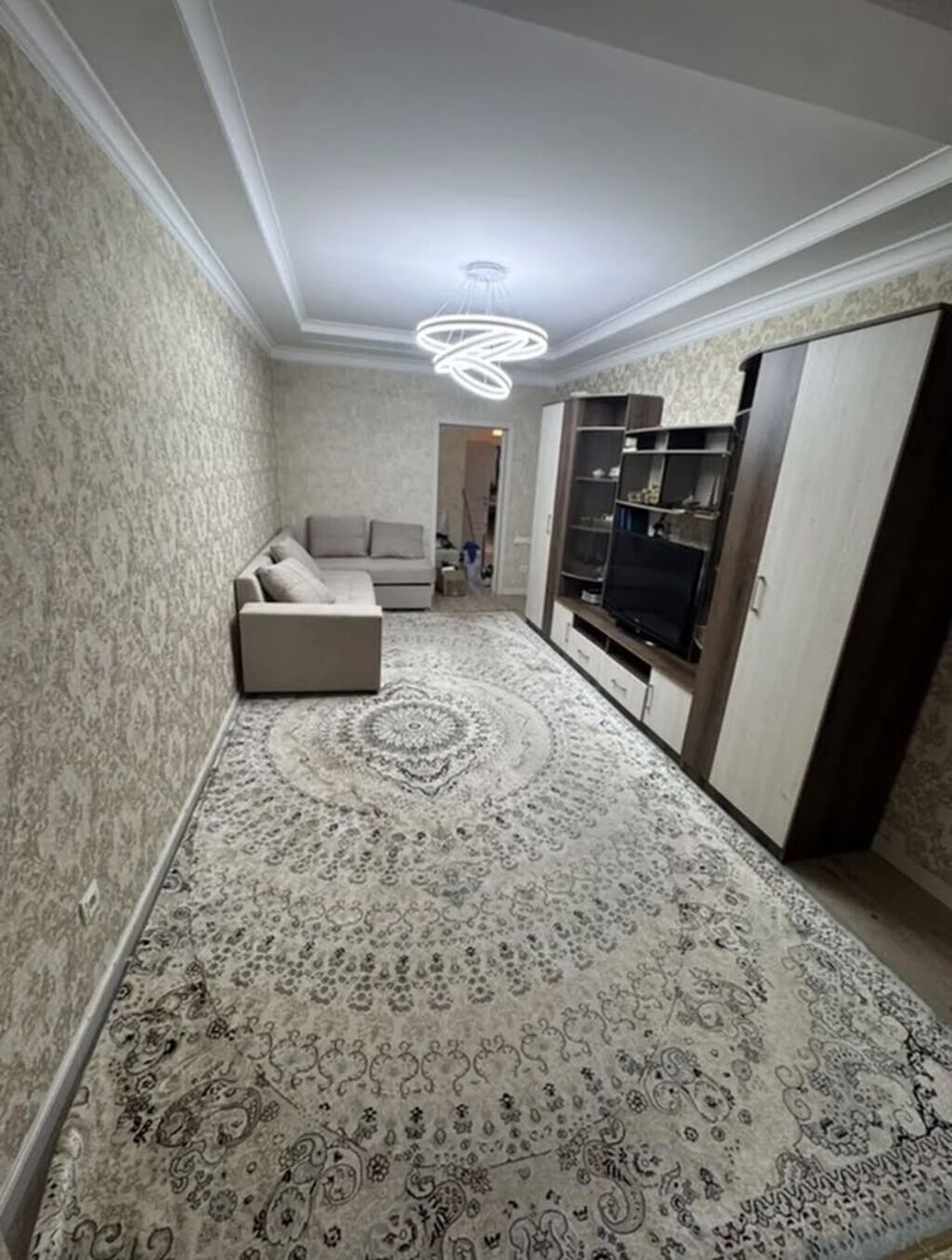 Район Ала арча трц бакаева 140 2 комнаты Жк Дипломат 81 кВ2 700$: фото 3