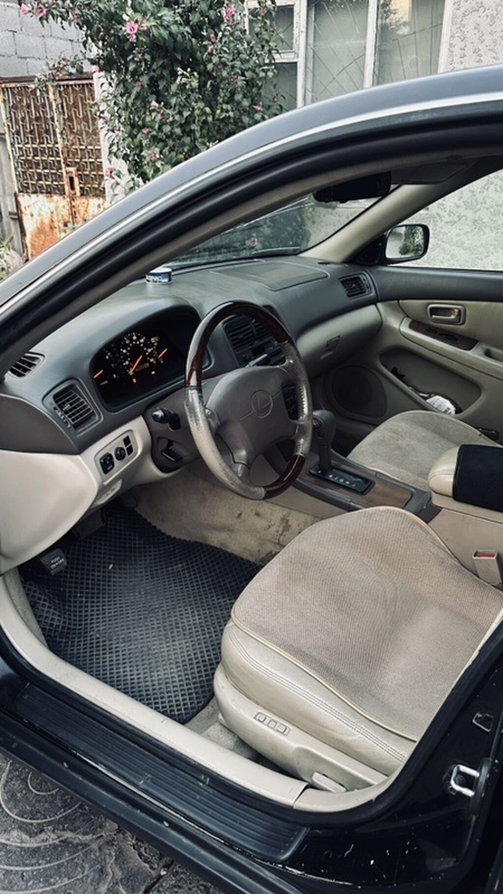 Lexus ES: 1997 г., 3 л, Автомат, Бензин, Седан: фото 7
