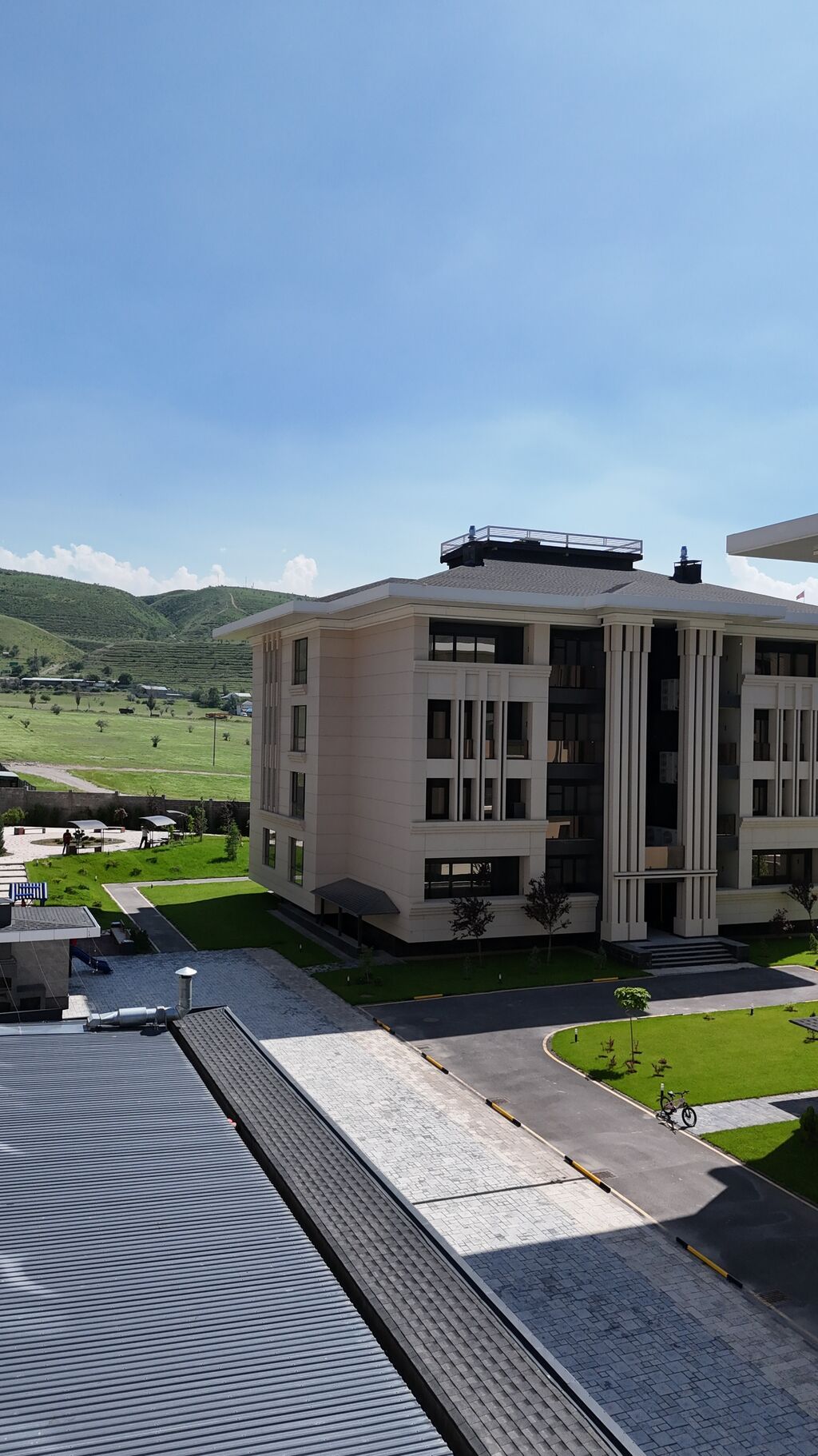 Продам 4-комн. квартиру 218 м², Асанбай, ПСО: фото 1