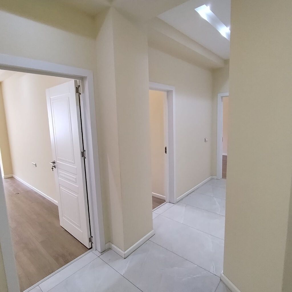 2 otaqlı, Yeni tikili, 85 kv. m